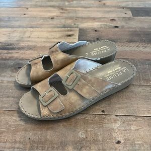 La Plume Leather upper Leather Insole Womens Sandal Size ( 10.5-11 ) Euro 41